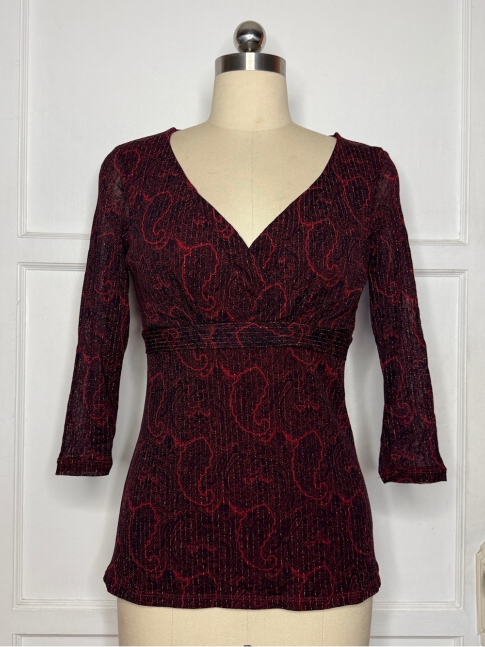 INC red paisley top